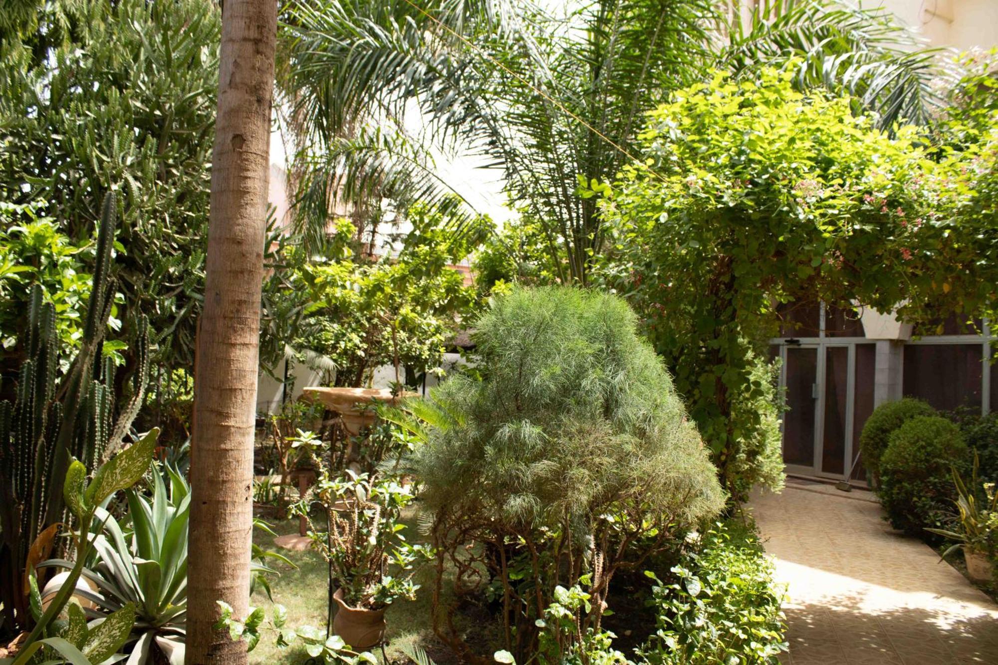 Residence Diane Ouagadougou Buitenkant foto