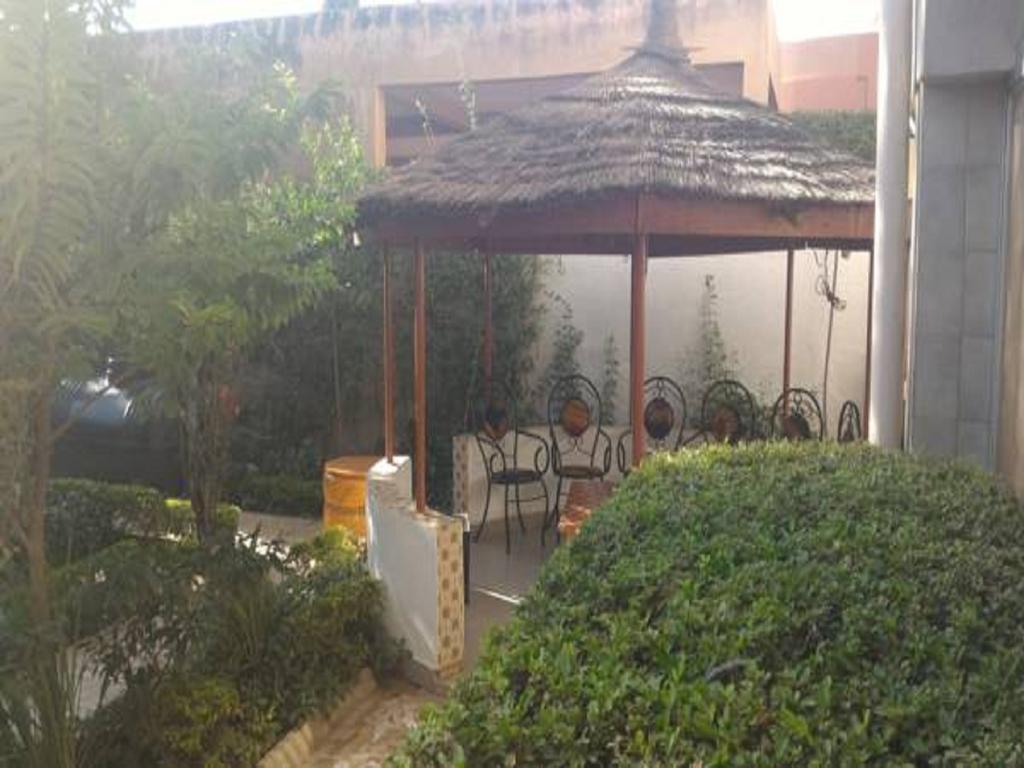 Residence Diane Ouagadougou Buitenkant foto